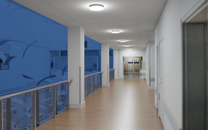 Surface Flat biedt zeer homogeen licht met een licht tegenlichteffect, perfect voor gangen, trappenhuizen, badkamers en foyers.