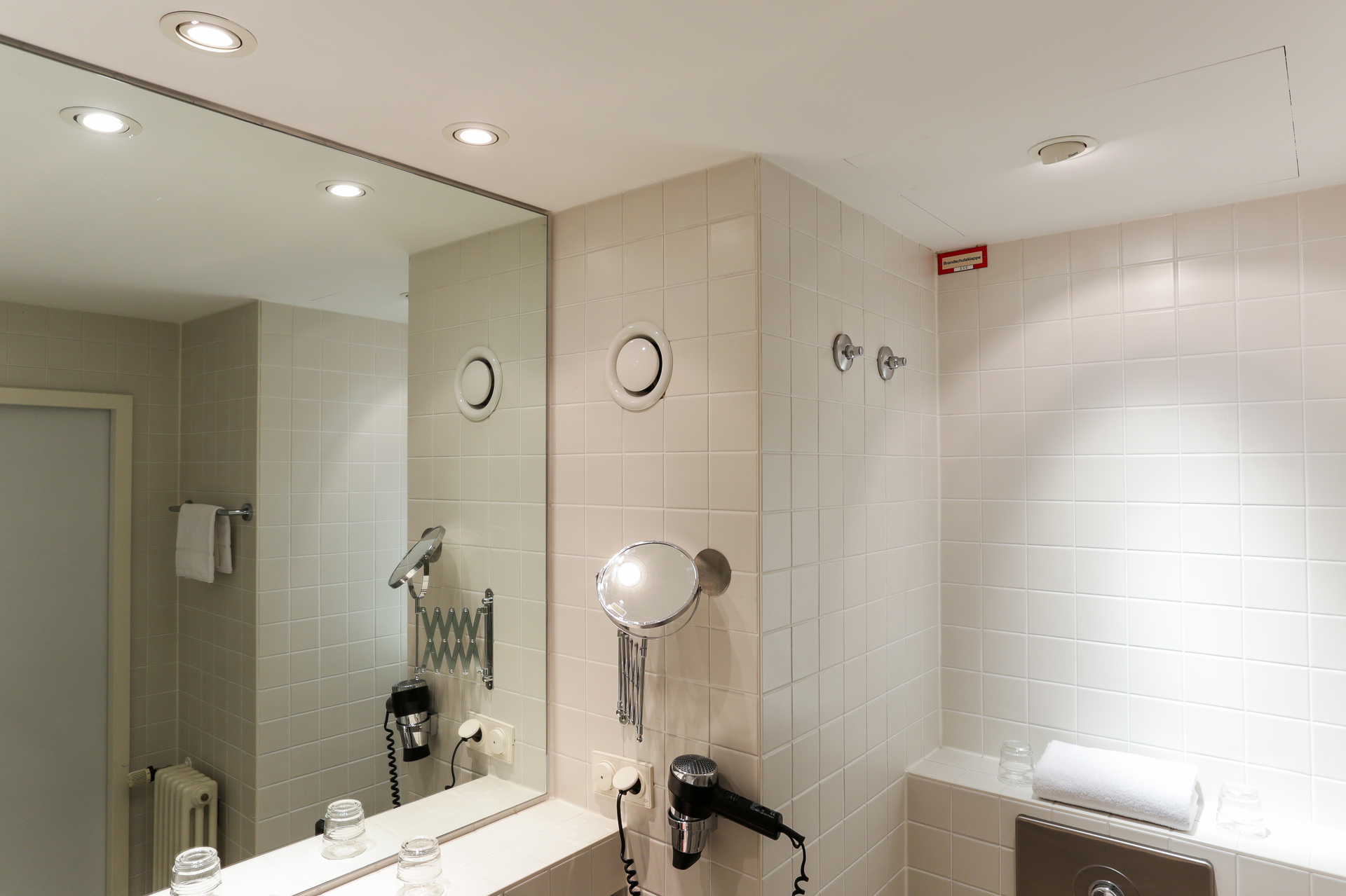 Bathroom panel light hot sale
