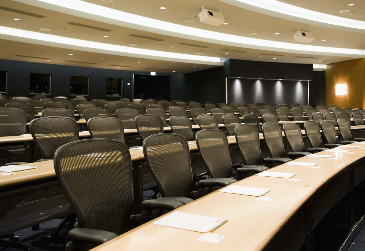 LEDVANCE supports international conference 