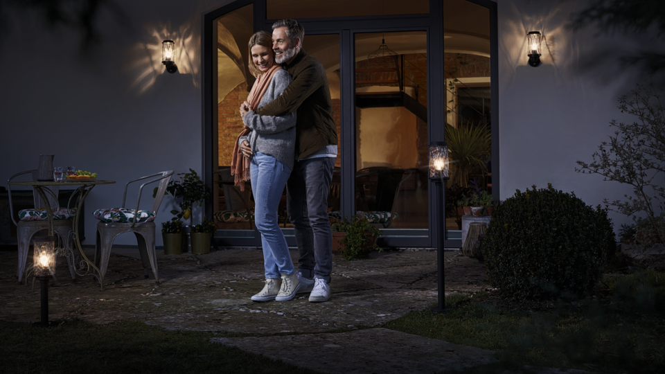 Outdoor luminaires