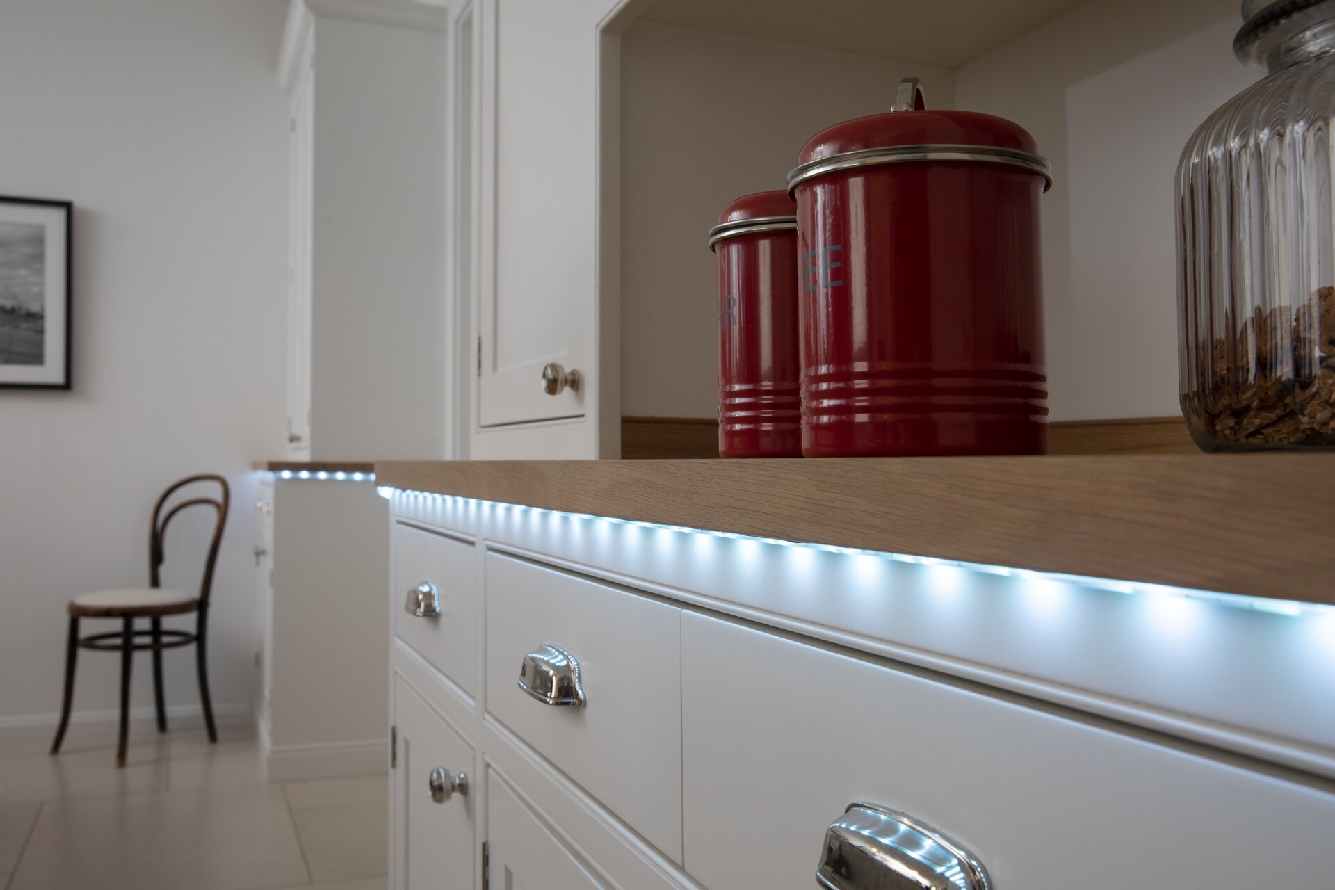 Led light strips outlet for kitchen units