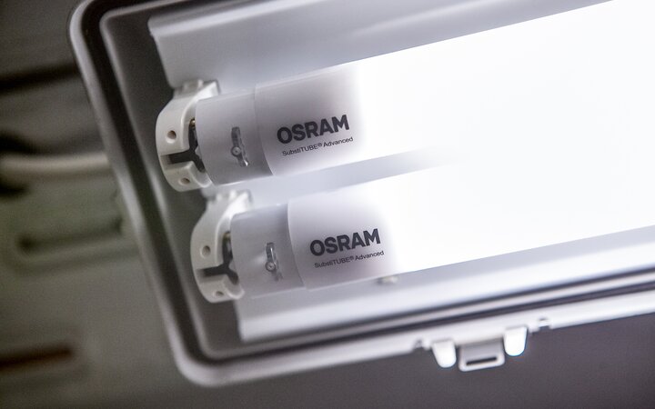 T8 LED tubes