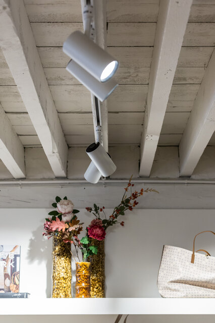 Stijlvolle en strakke shoplighting voor Barcatex Antwerpen