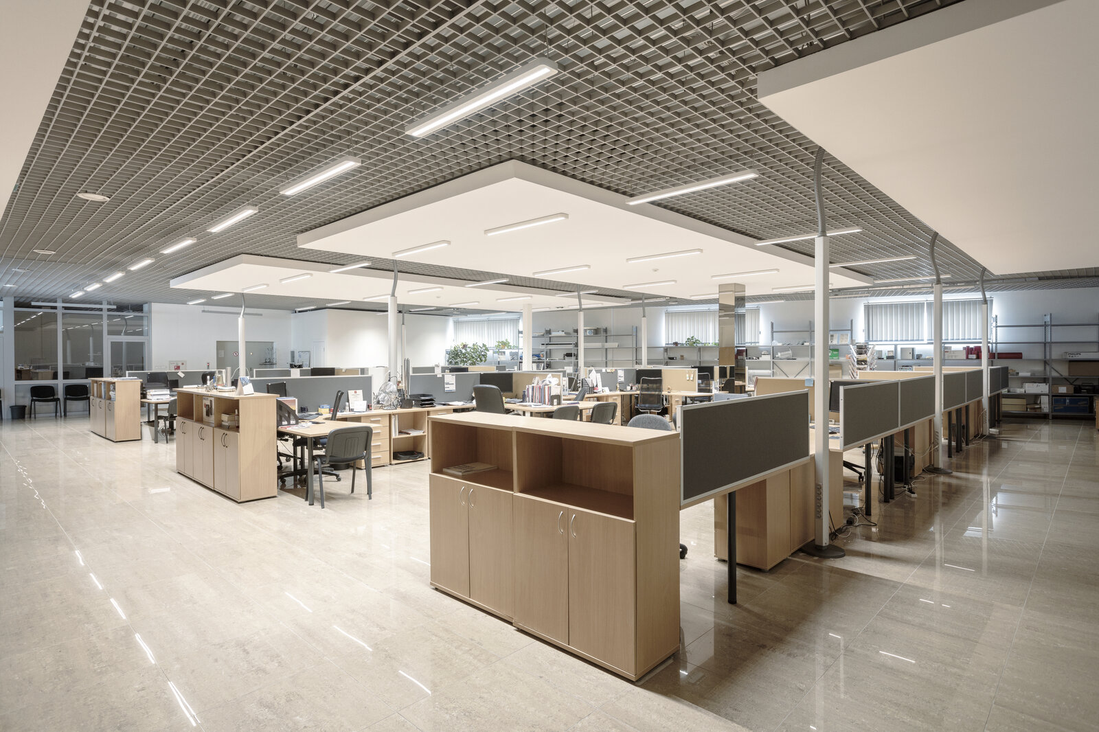 New LED office lighting at Onninen LEDVANCE
